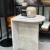 ⁦שולחן צד אבן שיש טבעי⁩ – תמונה ⁦2⁩